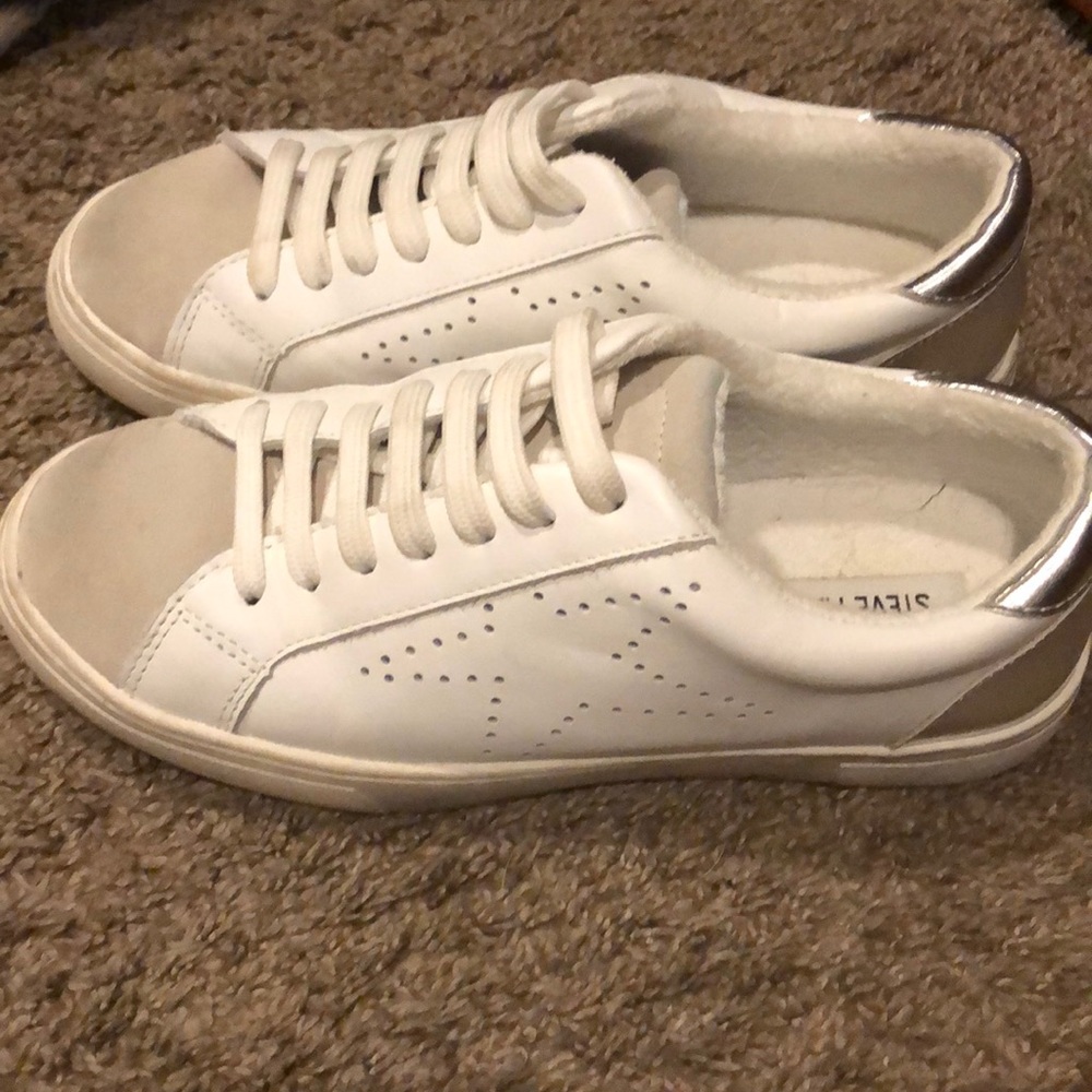 Rezza Star Sneakers